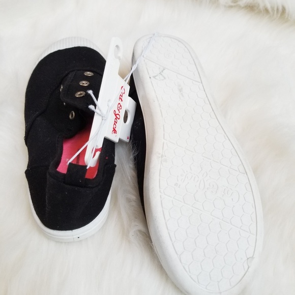 $2/$ 💐10 Cat and Jack Black Canvas Sneakers - Picture 4 of 4
